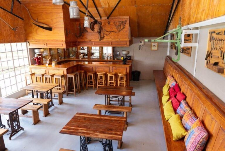 Rose Water Lodge Bar