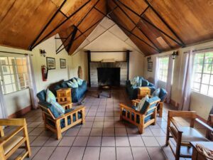 Rose Water Loadge Lounge